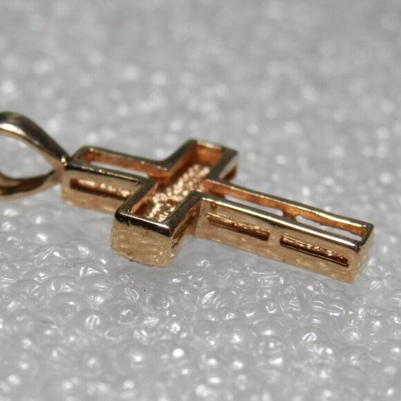 $99 Auth Ross-Simons Genuine Diamond Cross in Sterling Silver 925 Gold 14K Plat - Picture 6 of 6